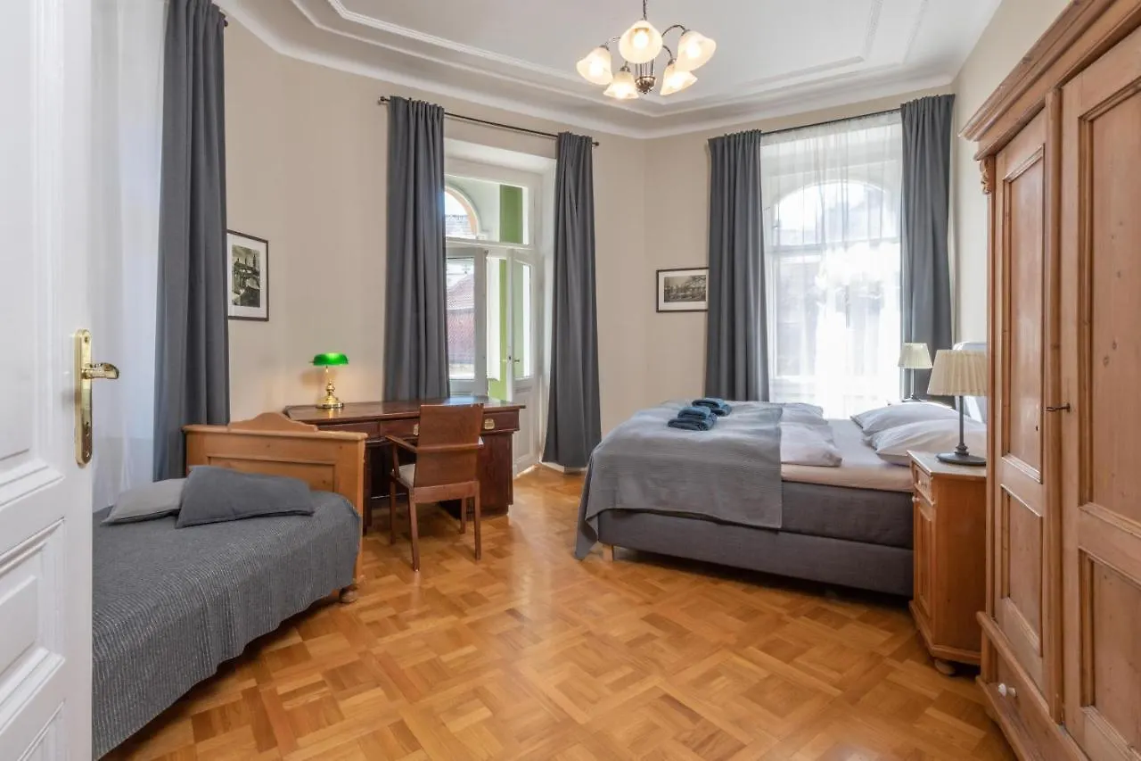 Liliova Apartments location