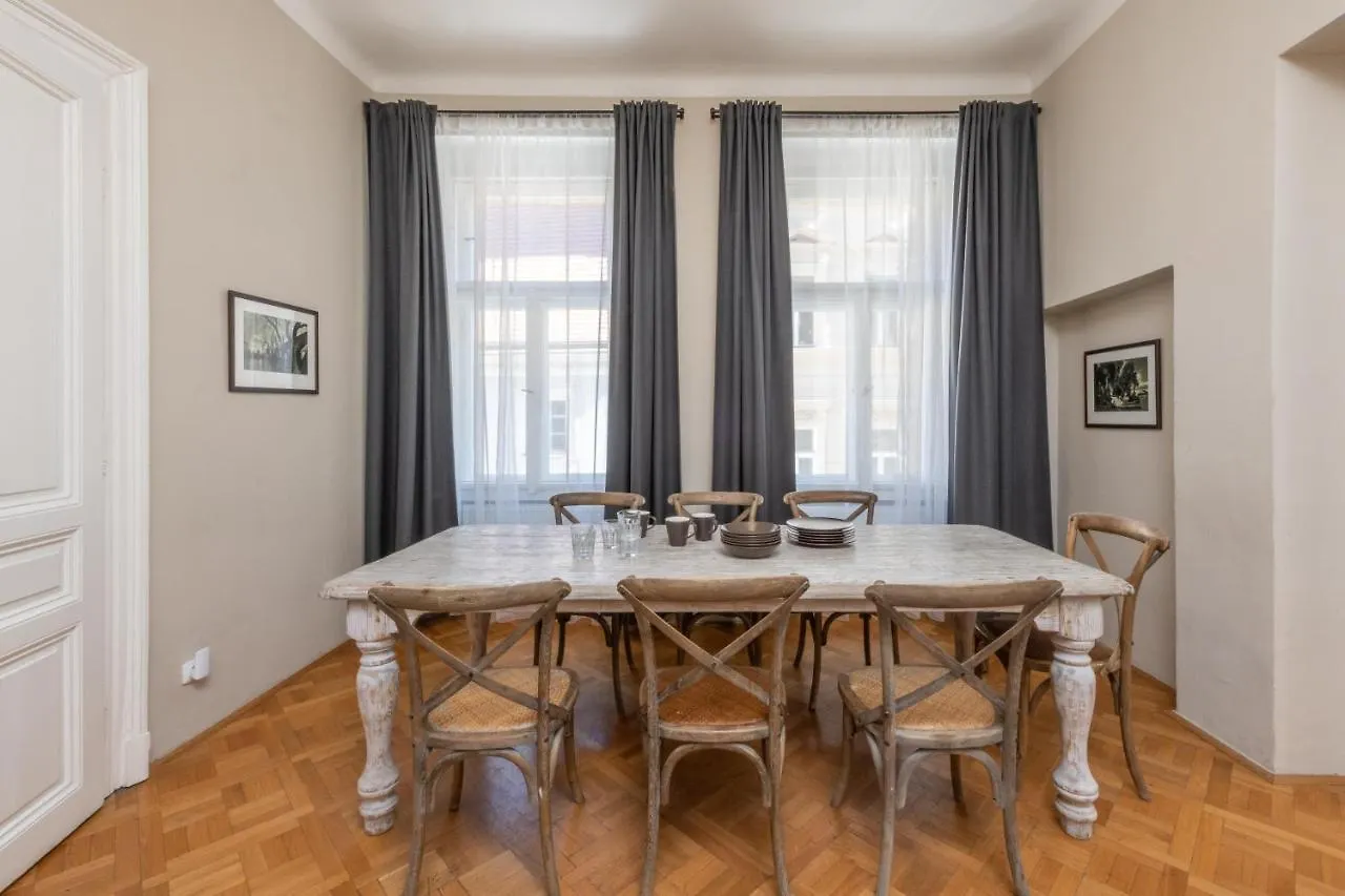 Liliova Apartments Prague