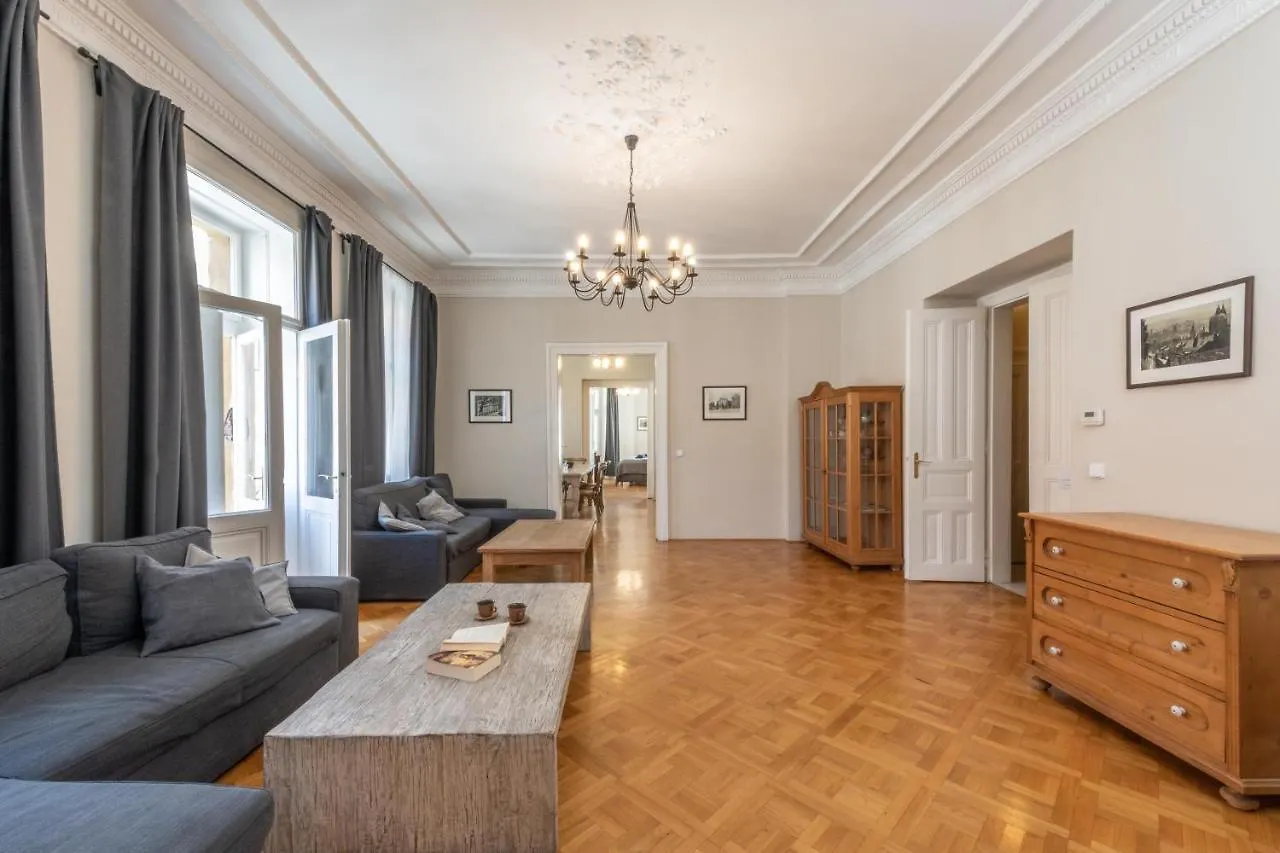 Liliova Apartments Prague