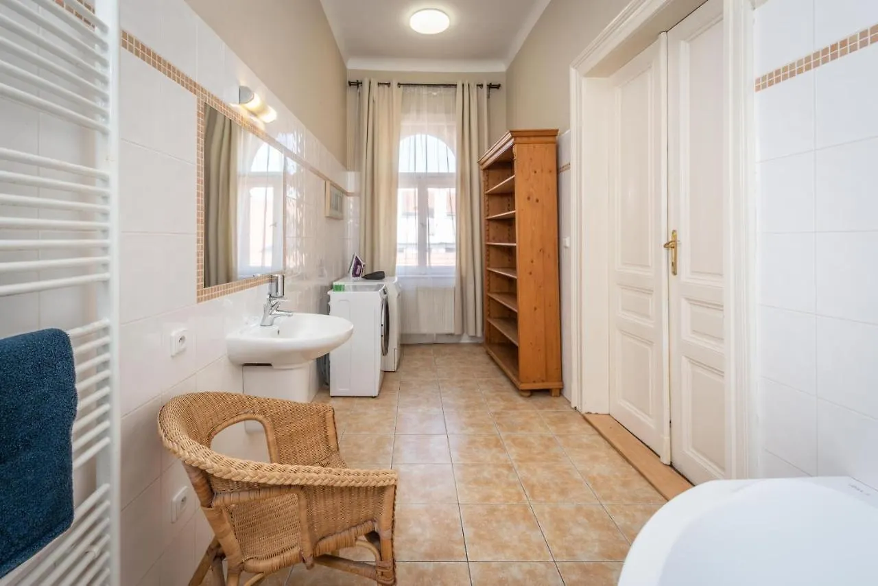 Liliova Apartments Prague 0*,